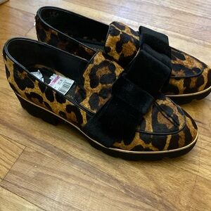 Donna Karan Leopard print loafers